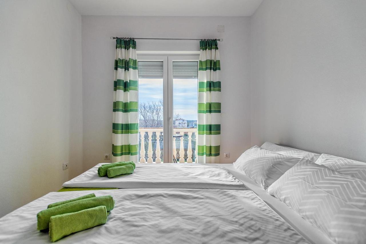 Comfort Apartments In Peaceful Area Zadar - With Garden Extérieur photo