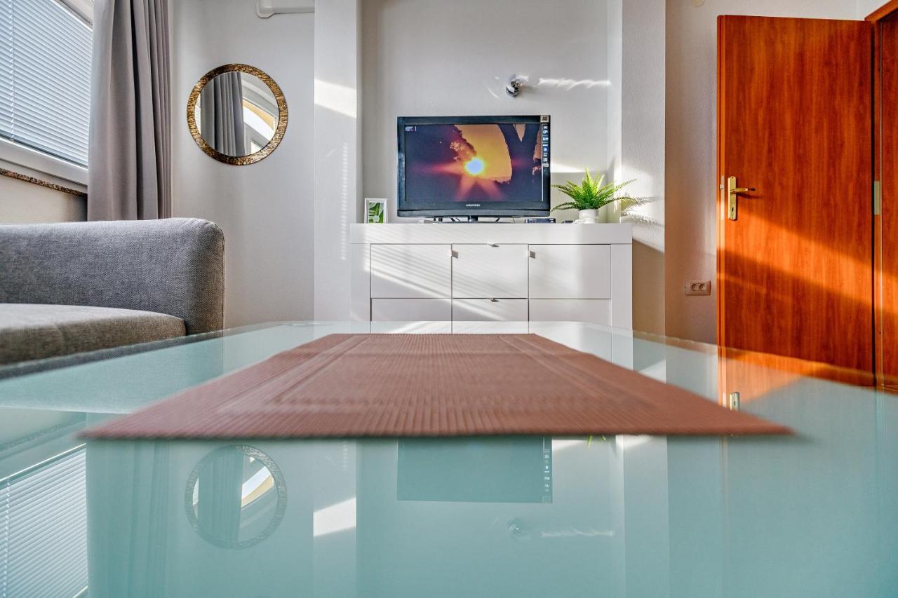 Comfort Apartments In Peaceful Area Zadar - With Garden Extérieur photo