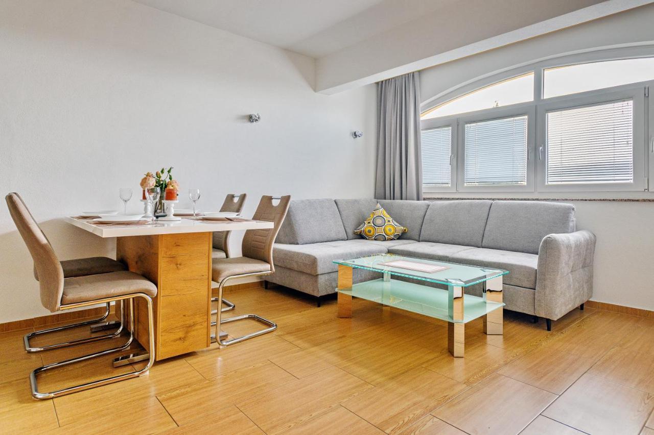 Comfort Apartments In Peaceful Area Zadar - With Garden Extérieur photo